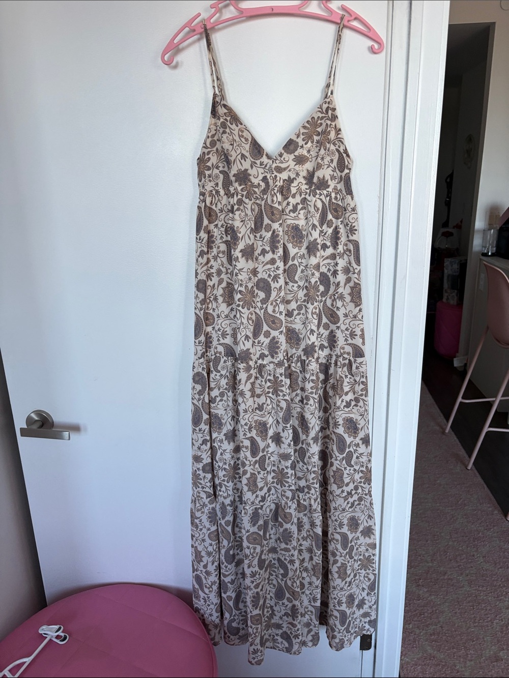 Dynamite Beige Paisley Maxi Dress with Brown Print